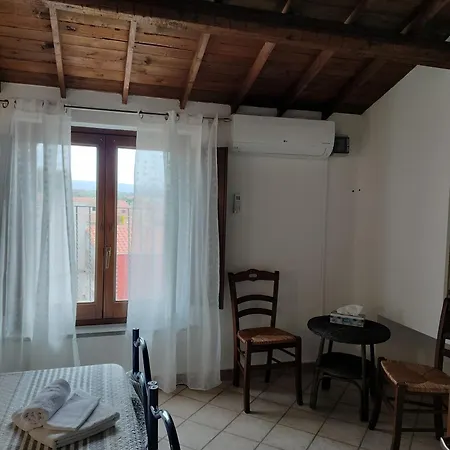 Inn La Casa Rossa *