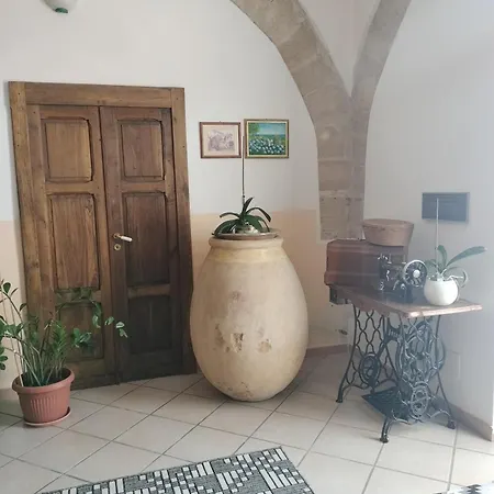 La Casa Rossa Inn Riola Sardo