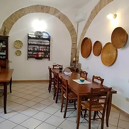 Locanda La Casa Rossa Riola Sardo