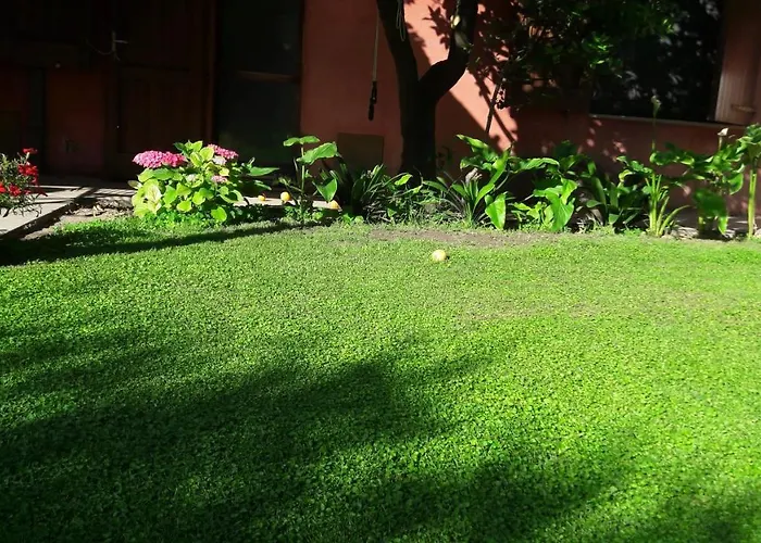 La Casa Rossa Riola Sardo